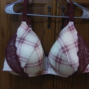 Lane Bryant Cacique back smoothing bra